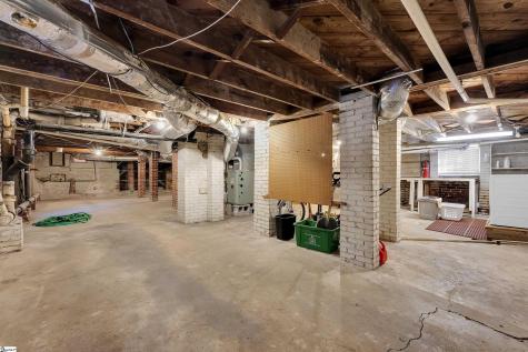327 W Prentiss Avenue Greenville SC 29605