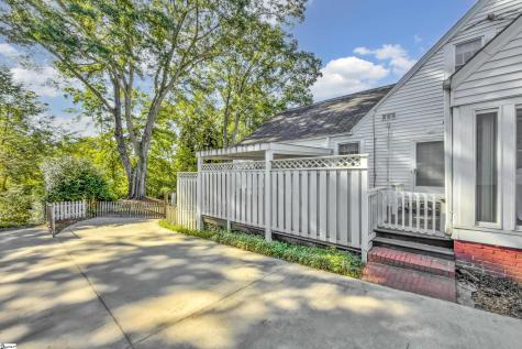 327 W Prentiss Avenue Greenville SC 29605