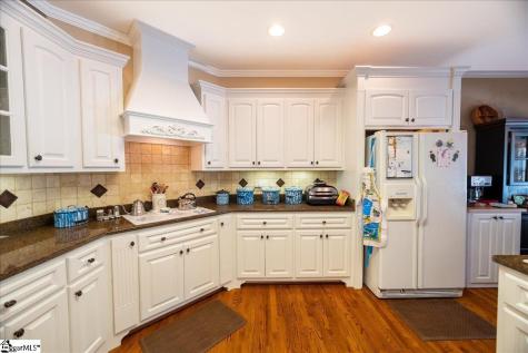 106 Carson Court Easley SC 29642