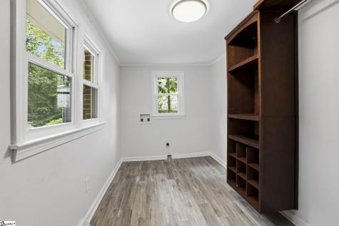 27 Maxie Avenue Greenville SC 29611