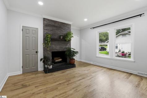 27 Maxie Avenue Greenville SC 29611