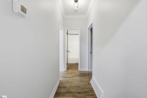 27 Maxie Avenue Greenville SC 29611