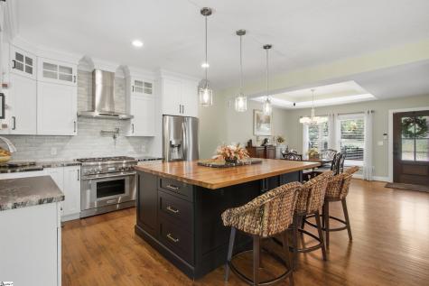 102 Lockwood Avenue Greenville SC 29607