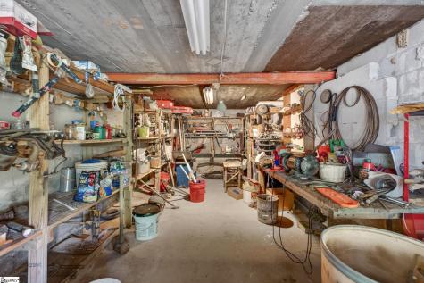 1310 Camp Creek Road Taylors SC 29687