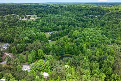 1310 Camp Creek Road Taylors SC 29687