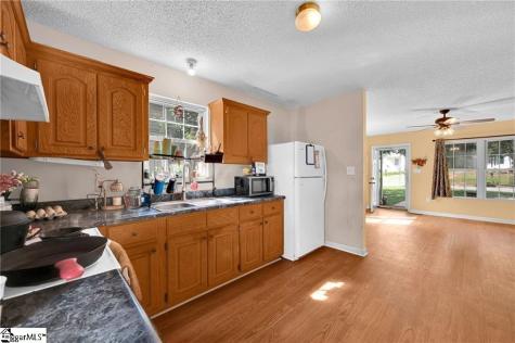 1020 Elizabeth Street Anderson SC 29624