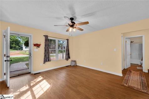 1020 Elizabeth Street Anderson SC 29624