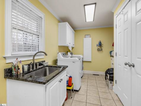 170 Oak Ridge Drive Jonesville SC 29353