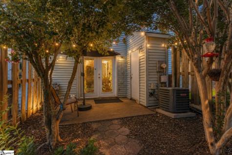8 Bear Grass Court Greenville SC 29605