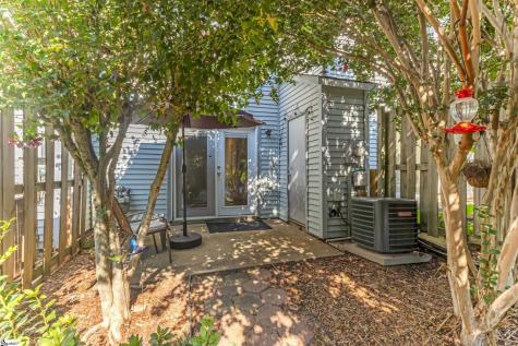 8 Bear Grass Court Greenville SC 29605