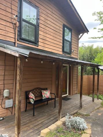 305 E Cherokee Street Chesnee SC 29323