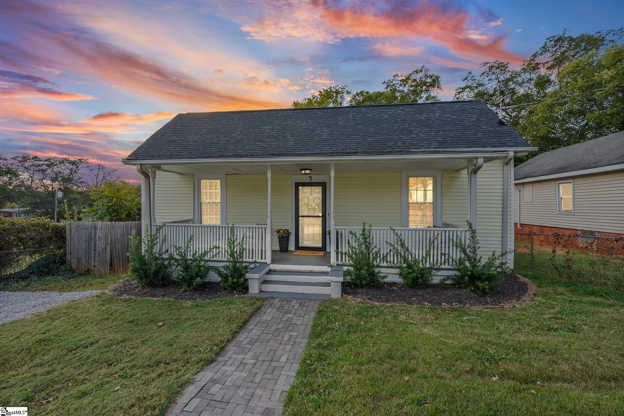 5 Conyers Street Greenville SC 29609