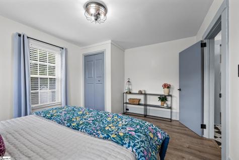 5 Conyers Street Greenville SC 29609