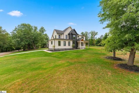 115 Plantation Pointe Anderson SC 29625