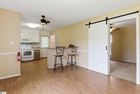 136 Country Club Road Gaffney SC 29340