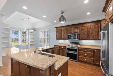 726 Cross Creek Drive Seneca SC 29678