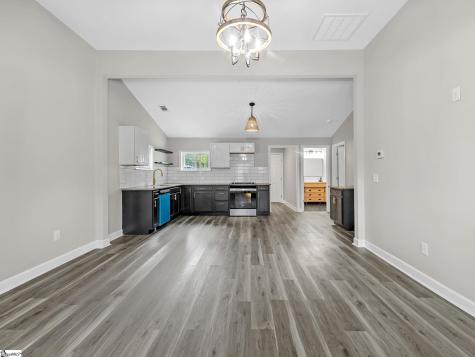 206 Claremont Street Gaffney SC 29341