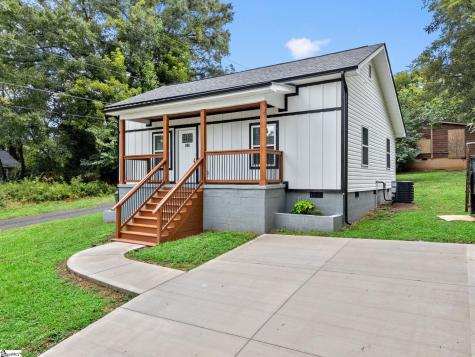 206 Claremont Street Gaffney SC 29341