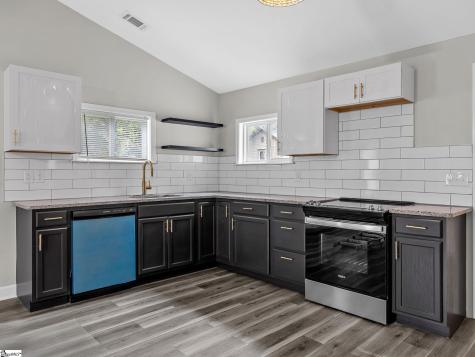 206 Claremont Street Gaffney SC 29341