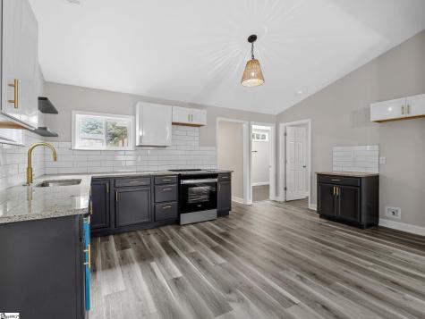 206 Claremont Street Gaffney SC 29341