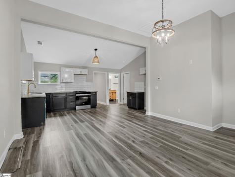 206 Claremont Street Gaffney SC 29341