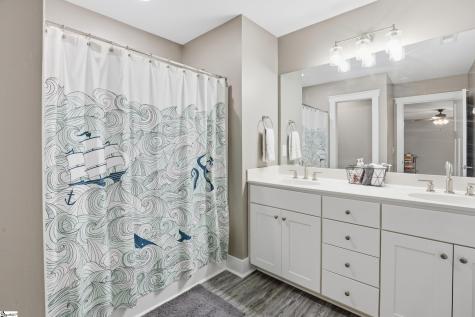 103 W Chestnut Court Central SC 29630