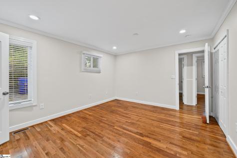 17 Eisenhower Drive Greenville SC 29607