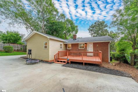 17 Eisenhower Drive Greenville SC 29607