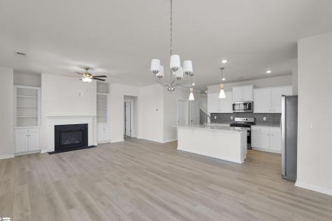 167 Hunter Ridge Drive Boiling Springs SC 29316