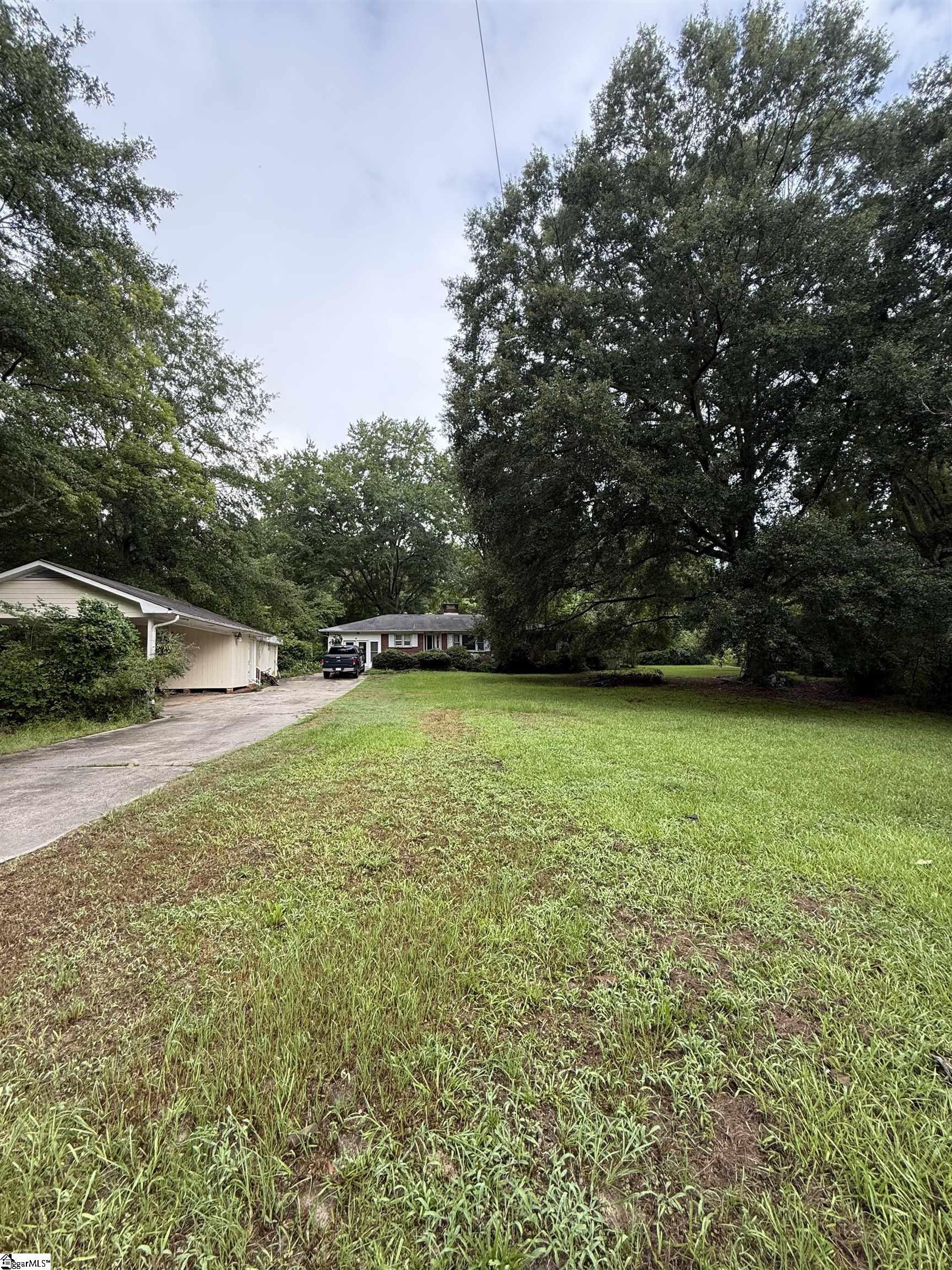 8385 357 Highway Campobello SC 29322