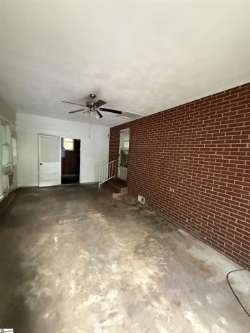 8385 357 Highway Campobello SC 29322