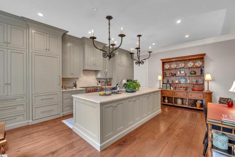 15 Hidden Hills Drive Greenville SC 29605