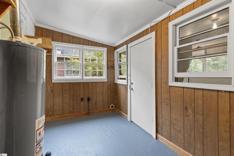 509 W Carolina Avenue Clinton SC 29325