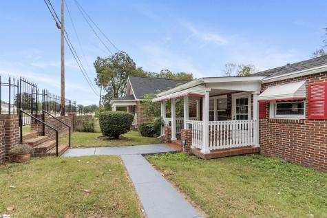 509 W Carolina Avenue Clinton SC 29325