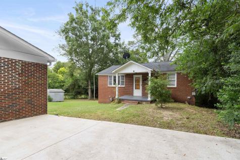 509 W Carolina Avenue Clinton SC 29325