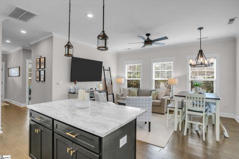 122 Oakland Drive Greenville SC 29607