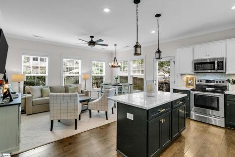 122 Oakland Drive Greenville SC 29607