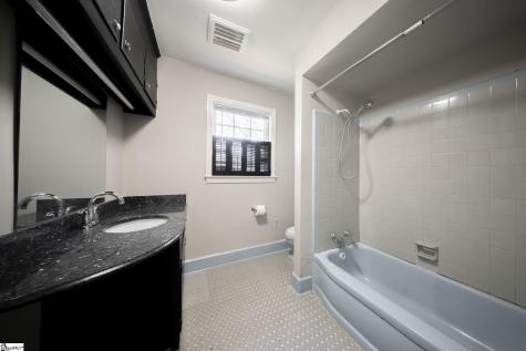 517 Dellwood Drive Greenville SC 29609