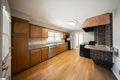 517 Dellwood Drive Greenville SC 29609