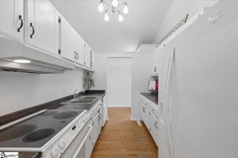 27 Cherrylane Drive Greenville SC 29617
