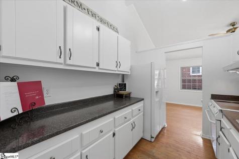 27 Cherrylane Drive Greenville SC 29617