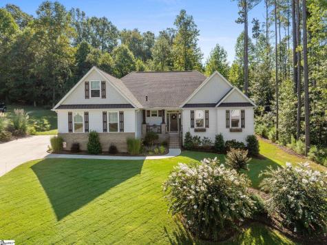 35 Pinerock Drive Travelers Rest SC 29690