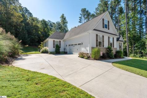 35 Pinerock Drive Travelers Rest SC 29690