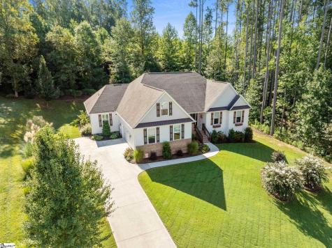 35 Pinerock Drive Travelers Rest SC 29690