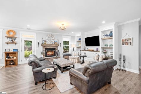 35 Pinerock Drive Travelers Rest SC 29690