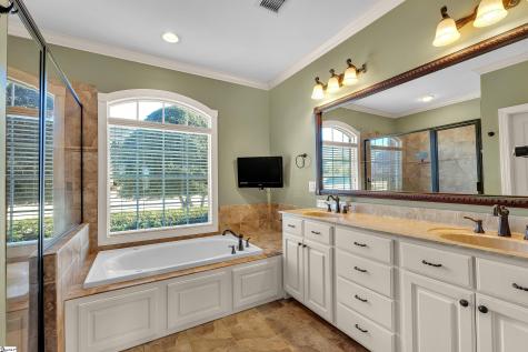 417 Harbour View Drive Chesnee SC 29323