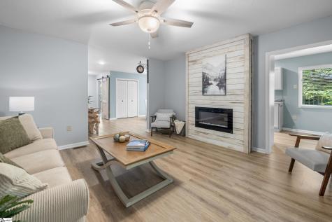 203 Long Reach Drive Salem SC 29676