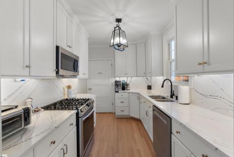 454 Longview Terrace Greenville SC 29605