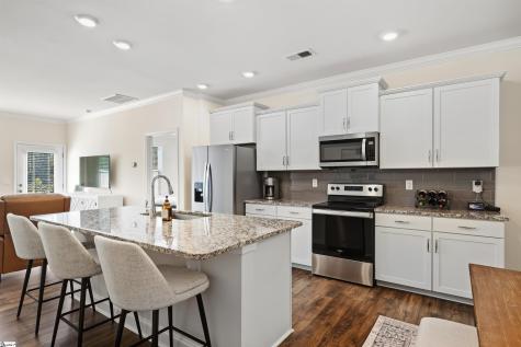 215 Reynard Trail Greenville SC 29609