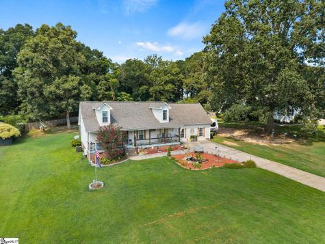 7 Wooded Glenn Court Pelzer SC 29669